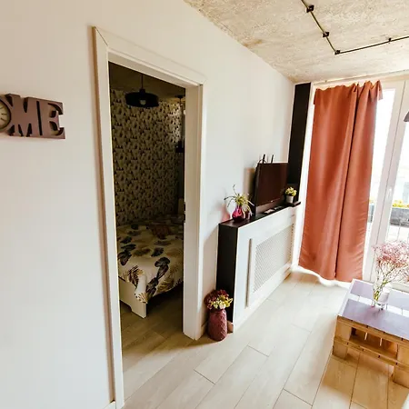 Appartamento Industrial 9th Floor With Balcony And Views Varsavia