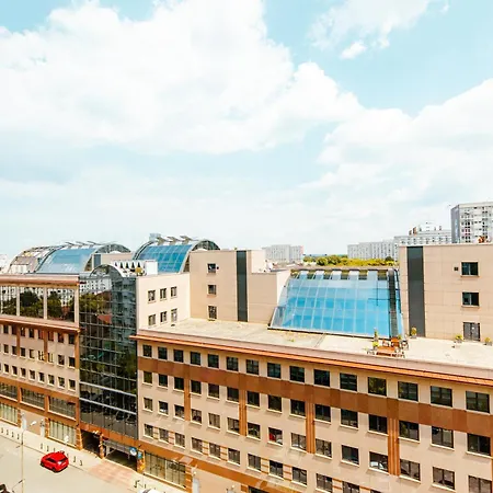Industrial 9th Floor With Balcony And Views Appartamento Varsavia
