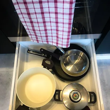 9th Floor Panoramic View Quiet Modern By Polandbnb