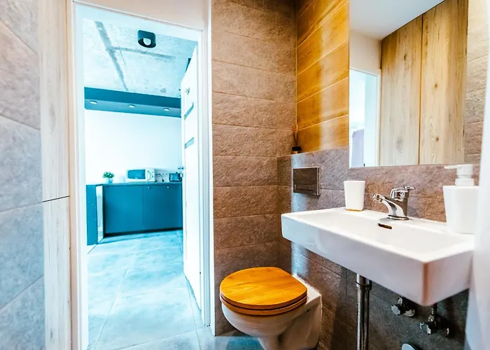 9th Floor Panoramic View Quiet Modern By Polandbnb Lejlighed Warszawa