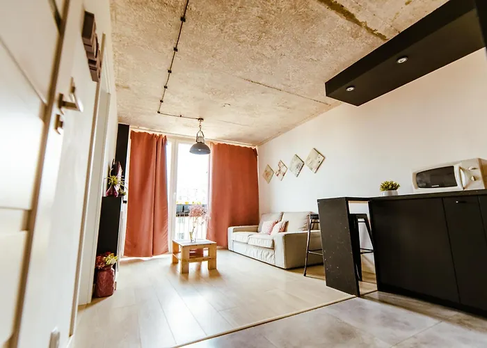 Lejlighed 9th Floor Panoramic View Quiet Modern By Polandbnb