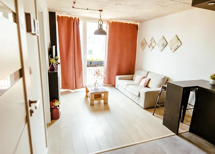 9th Floor Panoramic View Quiet Modern By Polandbnb Lejlighed