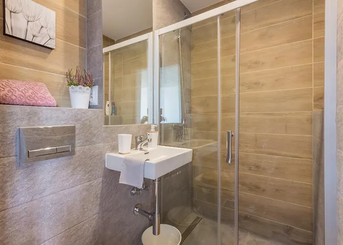 9th Floor Panoramic View Quiet Modern By Polandbnb Warszawa