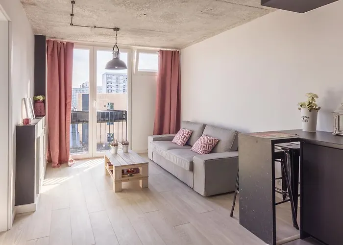 9th Floor Panoramic View Quiet Modern By Polandbnb Warszawa