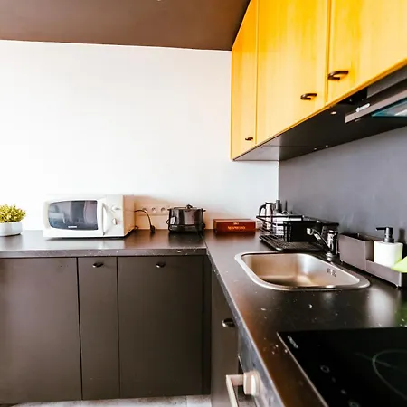 9th Floor Panoramic View Quiet Modern By Polandbnb